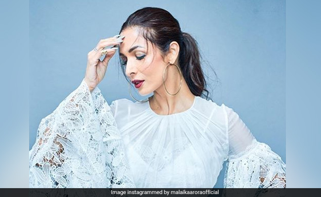 Malaika Arora's Early Christmas Celebrations Continue With Some Colourful Drinks