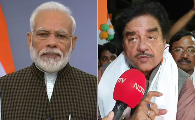 गिरती अर्थव्यवस्था को लेकर शत्रुघ्न सिन्हा ने पीएम मोदी पर साधा निशाना, Tweet कर बोले- सर कभी तो बोलिए...