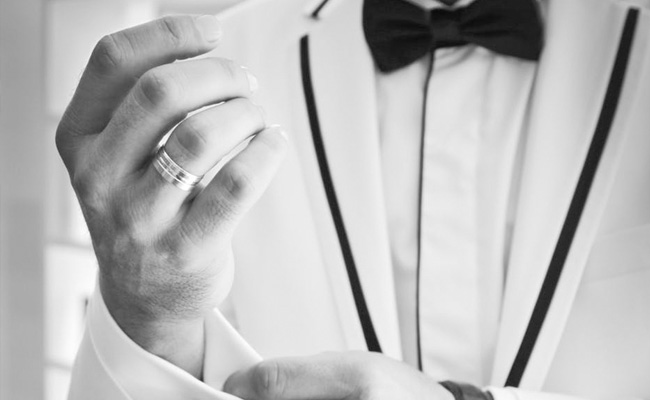 Men, Here's All You Need To Wear For Your New Year's Party At Up To 60% Off