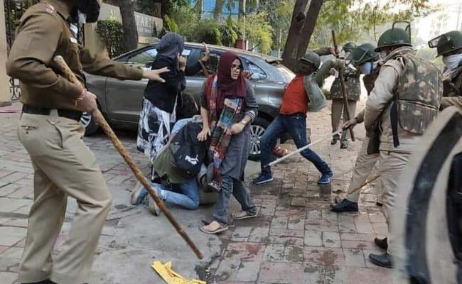 "British Did Nothing Different In Jallianwala": Sena On Jamia Crackdown