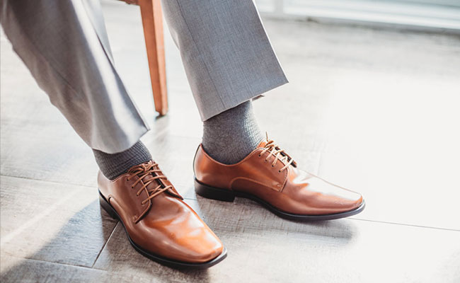 Amazon Christmas Special Sale: 8 Chic Formal Shoes For Men To Stay On Point