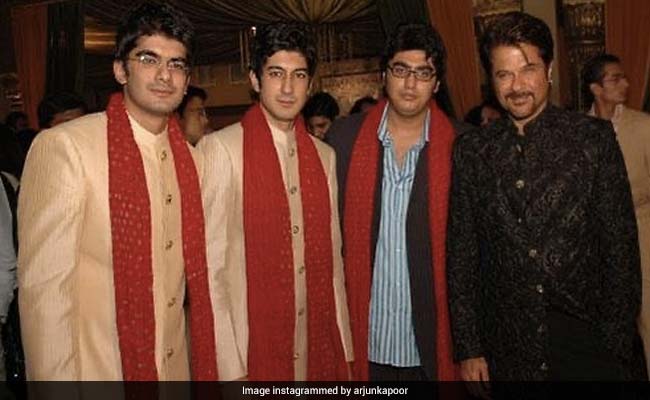 'Majnu Bhai' Anil Kapoor And His 'Musketeer' Arjun Kapoor In This Throwback Pic