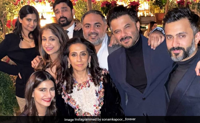 Inside Anil Kapoor's Birthday Celebrations With Sonam, Rhea, Sunita Kapoor And Anand Ahuja