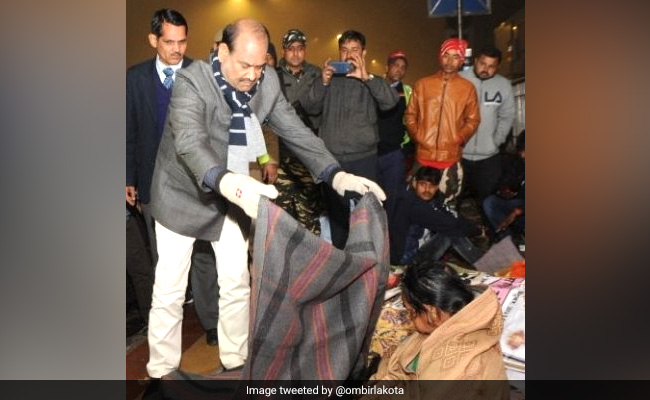 Lok Sabha Speaker Om Birla Distributes Blankets To Homeless Outside AIIMS