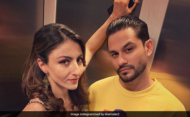 Soha Ali Khan And Kunal Kemmu's ROFL Tongue-Twister Competition. Guess Who Won?