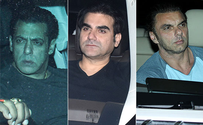 <I>Dabangg 3</I>: Salman Khan's Brothers Arbaaz And Sohail Watch Chulbul Pandey's Film