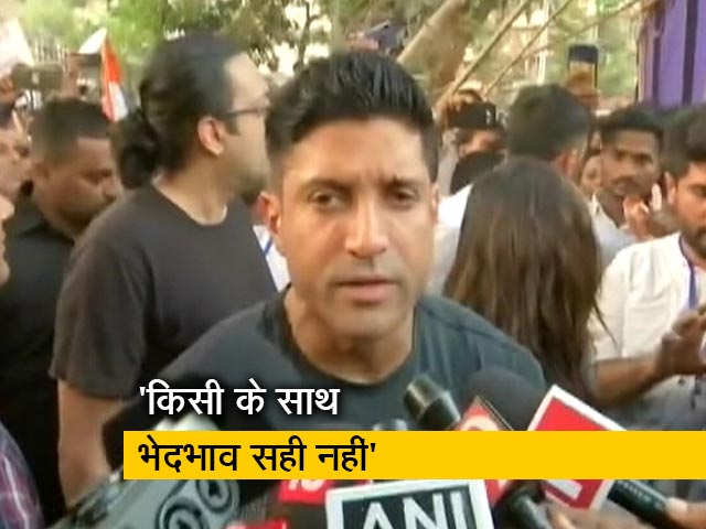 विरोध करना हर नागरिक का अधिकार है - फरहान अख्तर