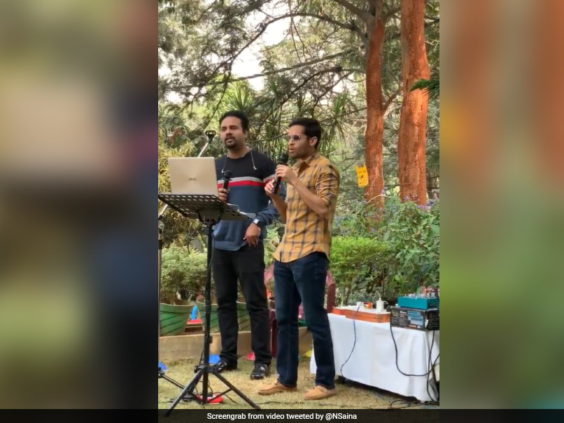 Parupalli Kashyap Wows Fans With His Rendition Of Hit Bollywood Song, Saina Nehwal Posts Video