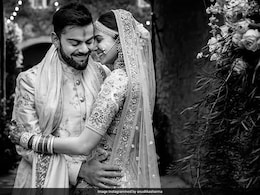 विराट कोहली-अनुष्का ने मनाई शादी की दूसरी सालगिरह, साझा की Photos, इन तस्वीरों से लें Couple Goals... विराट कोहली-अनुष्का ने मनाई शादी की दूसरी सालगिरह, साझा की Photos, इन तस्वीरों से लें Couple Goals...