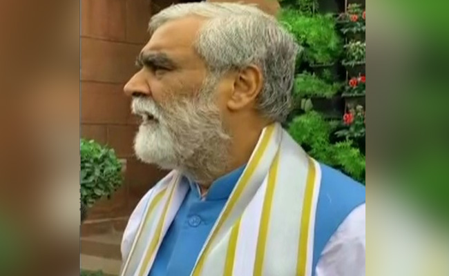 "Am Vegetarian...How Will I Know?": Union Minister Ashwini Choubey On Onion Crisis