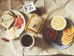 7 Protein-Rich Snacks You Can Eat On The Go