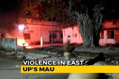 Vehicles Burnt, Police Tear-Gas Citizenship Law Protesters In UP's Mau Vehicles Burnt, Police Tear-Gas Citizenship Law Protesters In UP's Mau