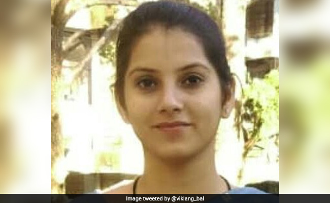 दिव्यांग प्रियंका ठाकुर कई चुनौतियों को पीछे छोड़ बनीं जज, दूसरों के लिए पेश की मिसाल