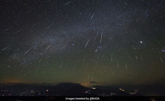 In A First, Spacecraft Circling The Sun Spots Huge Trail Of Asteroid Dust