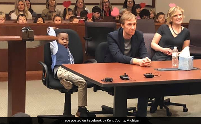 5-Year-Old Boy Was To Be Adopted In US Courtroom, He Invited His Entire Class