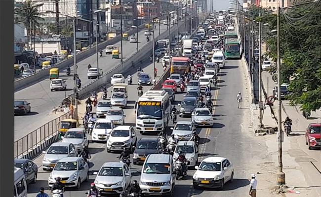 Bengaluru Gets Dedicated Bus Lanes To Cut Down Commute Time