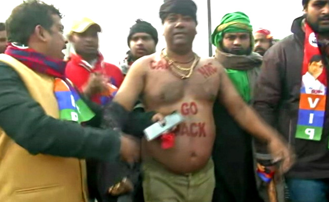 RJD Supporters Block Highways In Bihar Amid Citizenship Law Protest