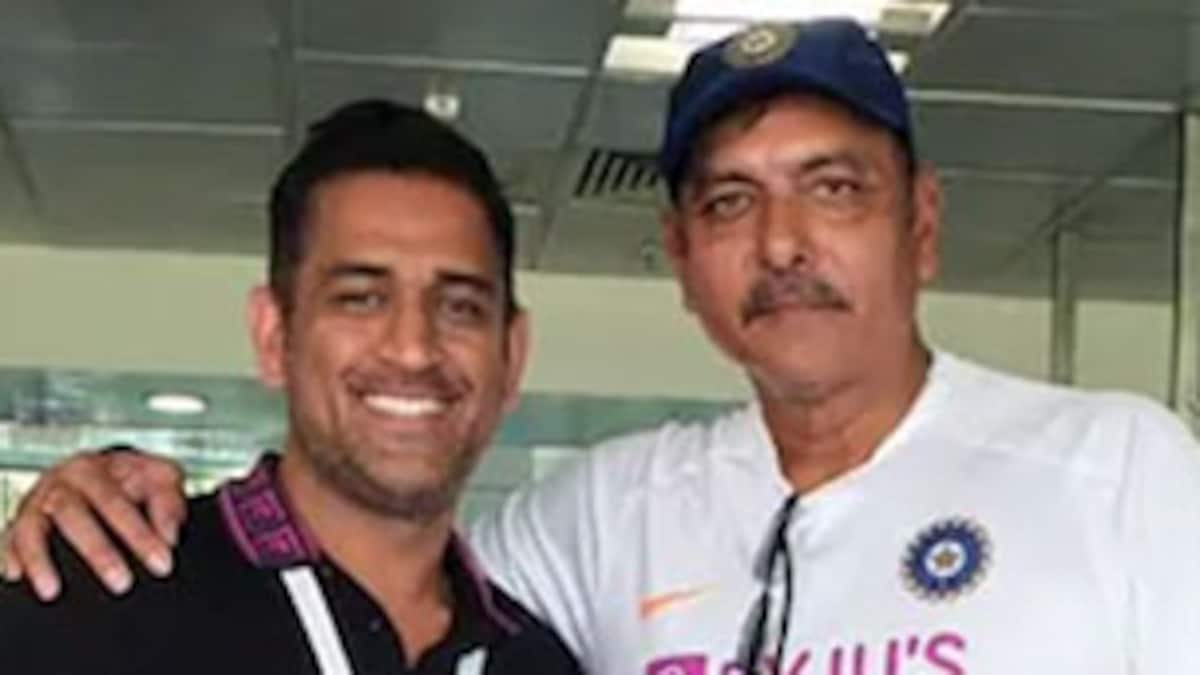 Ravi Shastri On How MS Dhoni "Casually" Dropped Test Retirement Bombshell To Teammates In Melbourne