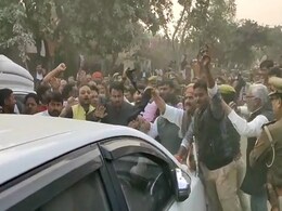 Protests In Unnao Village As Ministers Visit Family Of Woman Set On Fire Protests In Unnao Village As Ministers Visit Family Of Woman Set On Fire
