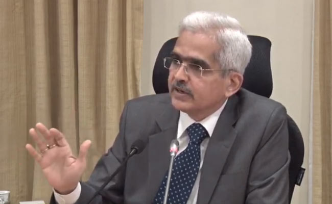 RBI Chief Sees Rate Cut As Option As Coronavirus Threat Grows