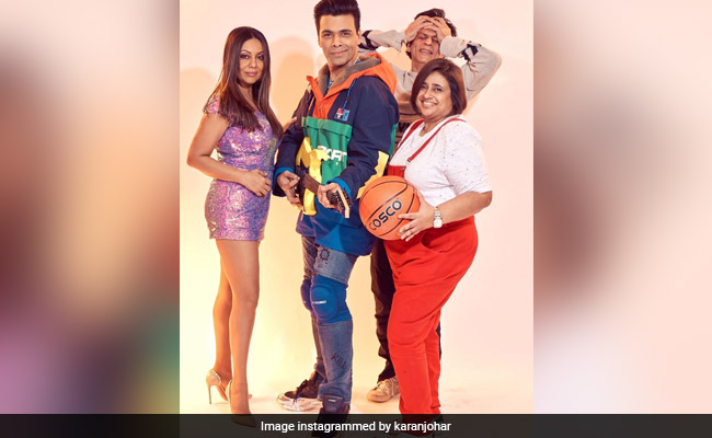 'Embarrassed' Shah Rukh Khan Photobombs <i>Kuch Kuch Hota Hai</i> Poster Recreation Featuring Gauri Khan And Karan Johar