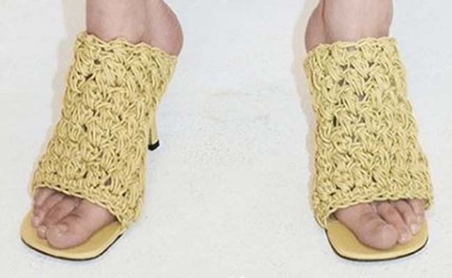 अब बाजार में आई Maggi वाली नूडल्‍स हील्‍स, कीमत जानकर हैरान रह जाएंगे आप, जानिए डिटेल