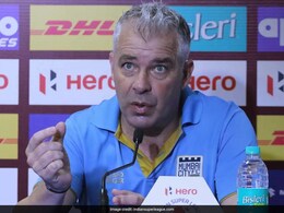 ISL: Mumbai City Head Coach Alleges Referee Called Player "Monkey" ISL: Mumbai City Head Coach Alleges Referee Called Player "Monkey"