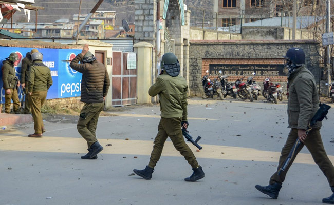 Cops Beat Up Journalists During Students' Protest In Srinagar Against Citizenship Act