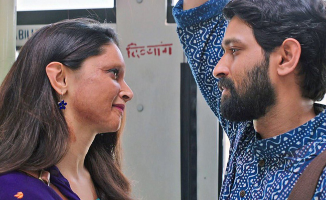 <I>Chhapaak</i> First Song: Deepika Padukone And Vikrant Massey's Cute <I>Nok Jhok</i>