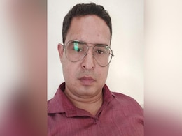 महाराष्ट्र: उद्धव ठाकरे के बारे में आपत्तिजनक टिप्पणी करने पर शिवसैनिकों ने युवक का किया मुंडन महाराष्ट्र: उद्धव ठाकरे के बारे में आपत्तिजनक टिप्पणी करने पर शिवसैनिकों ने युवक का किया मुंडन