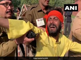 Man Lies Down In Front Of Rajanth Singh's Convoy, Wants Name Change In Aadhaar card Man Lies Down In Front Of Rajanth Singh's Convoy, Wants Name Change In Aadhaar card