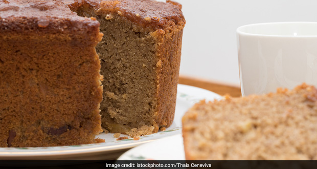 Watch: This Quick And Easy Eggless Aata Cake Can Be Your Sweet Treat This Christmas Season