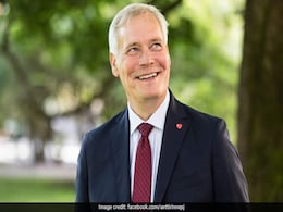 एक झूठ इस प्रधानमंत्री पर पड़ा भारी, क्या भारत के नेता भी कुछ सीखेंगे? एक झूठ इस प्रधानमंत्री पर पड़ा भारी, क्या भारत के नेता भी कुछ सीखेंगे?