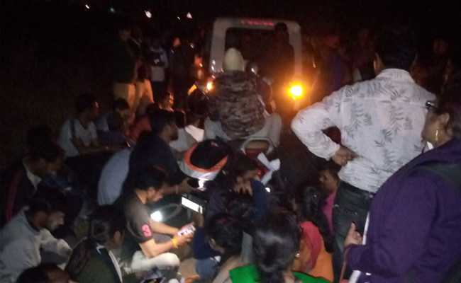 चुनाव के दौरान कांग्रेस की ओर से दिए गए 'वचन' को याद दिलाने कमलनाथ के छिंदवाड़ा पहुंचे 'अतिथि विद्वान'