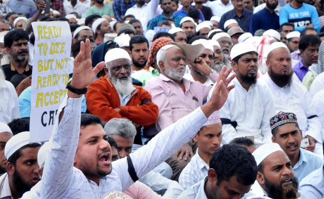 India vs Lockdown: Over 100 Protesters Detained In Bengaluru Amid Agitation Against Citizenship Act