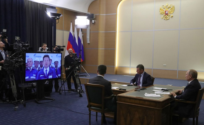 "Truly Historic": Russia, China Launch 3,000-Kilometre Gas Pipeline