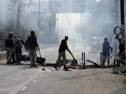 85 Arrested In Assam Over Violence During Citizenship Act Protest: Police 85 Arrested In Assam Over Violence During Citizenship Act Protest: Police
