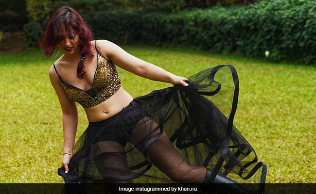Ira Khan Shares Pics Of Herself 'Channeling Her Inner Sona Mohapatra,' Singer Comments...