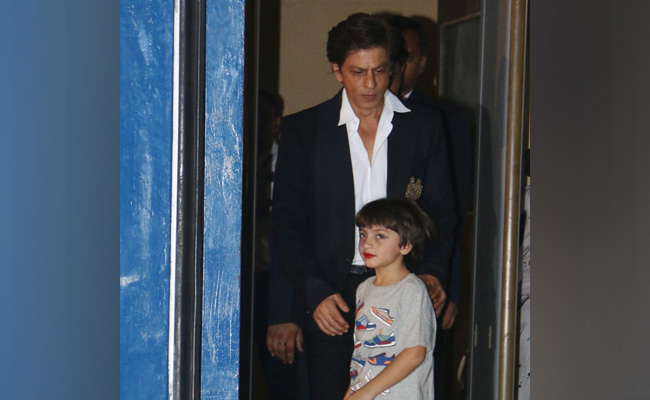 After Aaradhya, Shah Rukh Khan's Son AbRam Trends For His School's Annual Day Event Pics