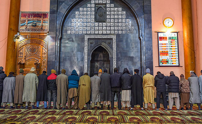 Srinagar's Iconic Jamia Mosque To Reopen For Prayers After Long Closure