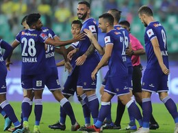 ISL: Chennaiyin FC Thrash Kerala Blasters FC 3-1 ISL: Chennaiyin FC Thrash Kerala Blasters FC 3-1