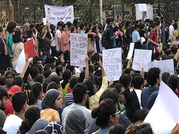 NRC पर बोला शिया वक्फ बोर्ड- हिन्दुस्तानी मुसलमानों को इससे खतरा नहीं, भारत में लागू होना चाहिए NRC पर बोला शिया वक्फ बोर्ड- हिन्दुस्तानी मुसलमानों को इससे खतरा नहीं, भारत में लागू होना चाहिए