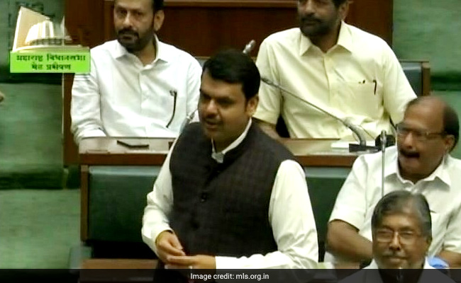 पूर्व CM देवेंद्र फडणवीस को महाराष्ट्र विधानसभा में विपक्ष का नेता चुना गया