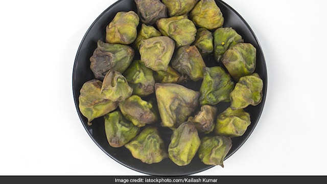 Singhadas are a rich source of antioxidants, vitamins and minerals
