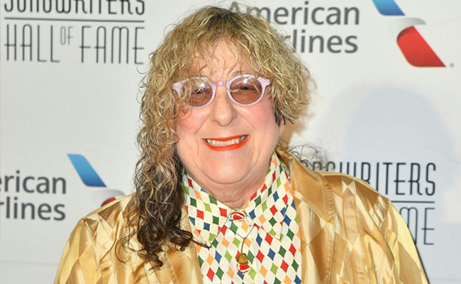 <i>F.R.I.E.N.D.S</i> Theme Songwriter Allee Willis Dies At 72