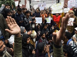 Kalindi Kunj Route Connecting Noida-Delhi To Remain Closed On Friday Amid Protests Kalindi Kunj Route Connecting Noida-Delhi To Remain Closed On Friday Amid Protests