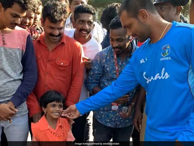 India vs West Indies: Denesh Ramdin Presented "Cute 4-Year Fan" With Free Tickets, Won Hearts On Internet India vs West Indies: Denesh Ramdin Presented "Cute 4-Year Fan" With Free Tickets, Won Hearts On Internet