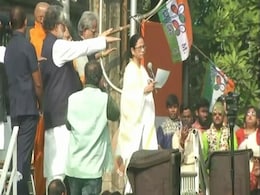 "</i>CAA, CAA, Chhi Chhi</i>": Mamata Banerjee's Slogan Against Citizenship Law "</i>CAA, CAA, Chhi Chhi</i>": Mamata Banerjee's Slogan Against Citizenship Law