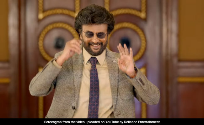 <I>Darbar</i> Trailer: Rajinikanth Is Enough For His Nemesis Suniel Shetty In Action-Packed Cop Drama