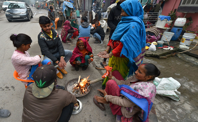Weather Report: उत्तर भारत में शीतलहर का कहर, 10 बातों से जानिए इन 7 राज्यों के मौसम का हाल